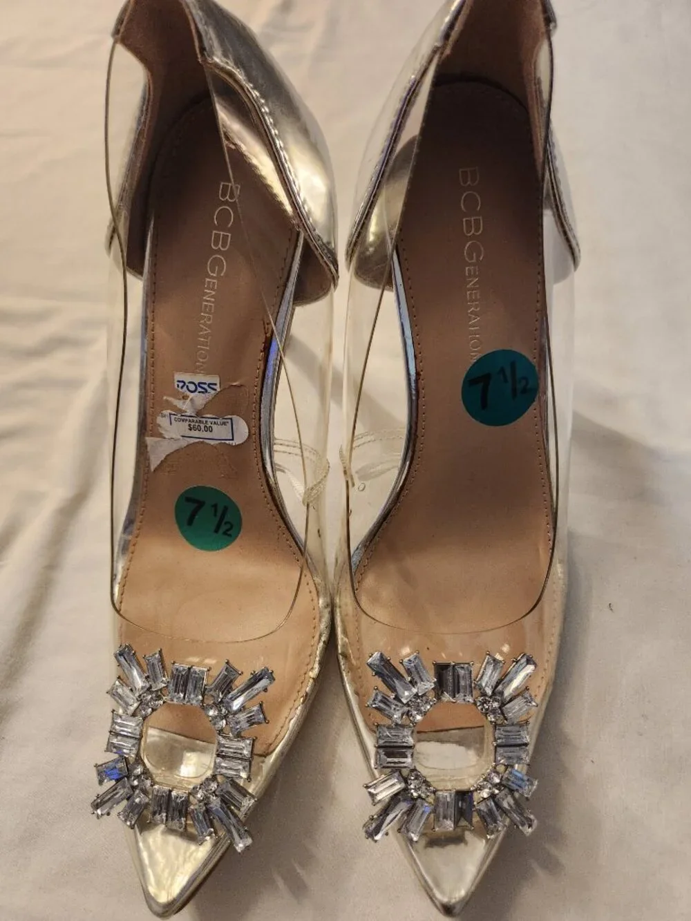 BCBG Holographic Pointed Toe Pumps Heels Silver Size 7.5 Embellished Toe Design